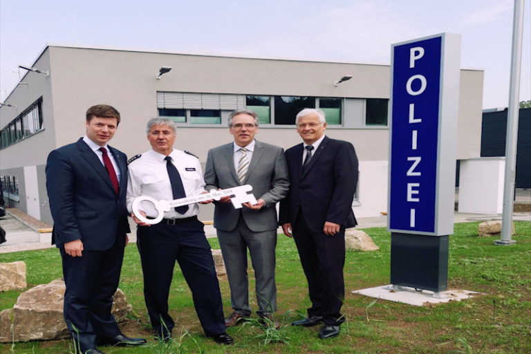 Neue Polizeistation Melsungen offiziell Symbolische