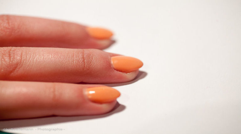 Darum empfehlen Nagel-Experten, die Nägel „atmen“ zu lassen