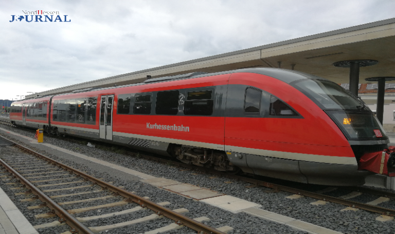 Zugbegleiterin in RegioTram bedrängt und beleidigt – Zeugen gesucht!