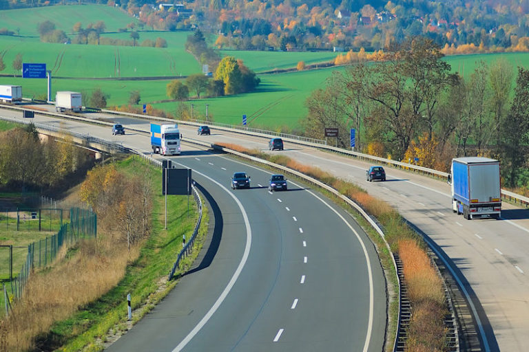 Wollen die Deutschen ein Tempolimit auf der Autobahn?
