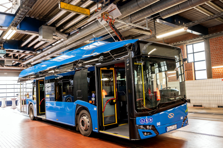 Die E-Busse der KVG:  Werkstattgespräch mit erster Testfahrt im E-Bus