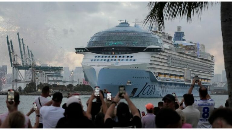7.600 Reisende in Miami: Größtes Kreuzfahrtschiff der Welt “Icon of the Seas”