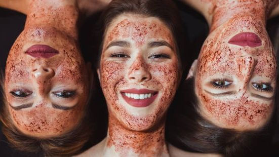 So kanns gehen: Drei Frauen durch “Vampir-Gesichtsbehandlungen” mit HIV infiziert