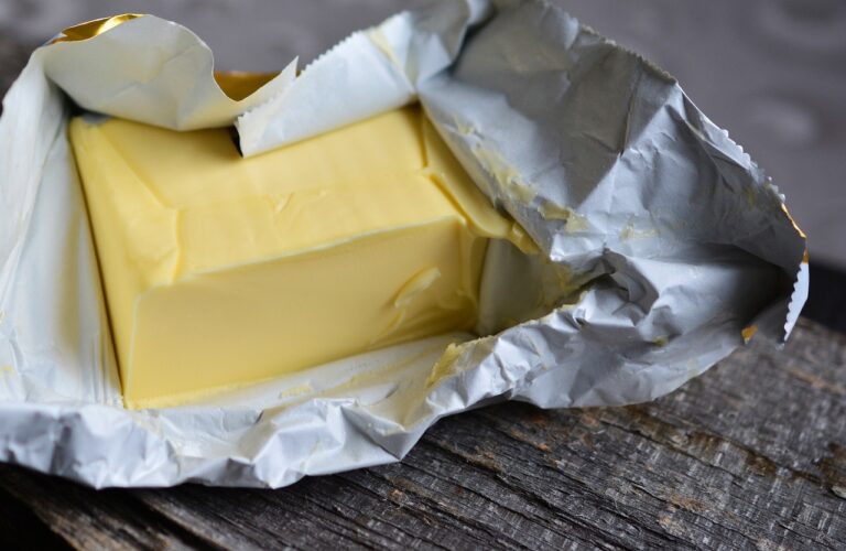 Wenn Butter zum Luxusgut wird: Ein Rückblick auf Butterberge und heutige Diebstahl-Etiketten