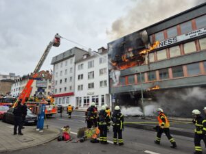 Ausgedehnter Brand in einem Fitnessstudio