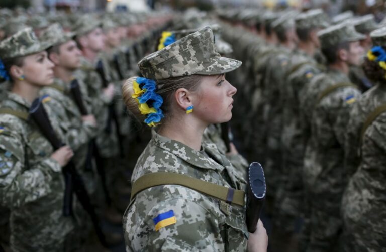Wenn die letzten Frauen kommen – Die stille Kapitulation der Ukraine und das laute Schweigen deutscher Kriegshetzer